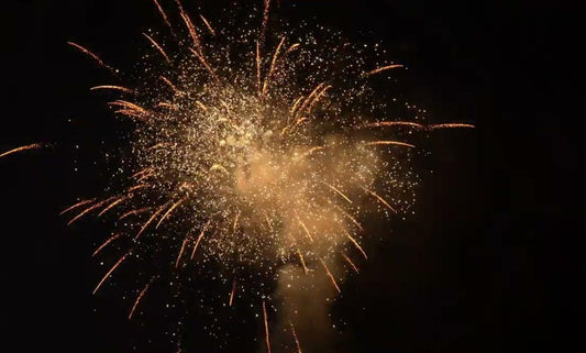 Baterie de artifcii 150 focuri 25 mm Fireshow TP25-150-B